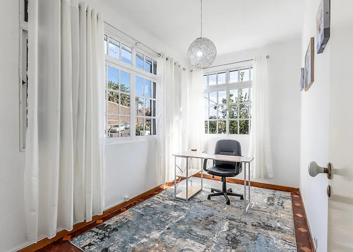 بيت للعطل Serenity Sao Roque 2 Bedroom House In With Parking *