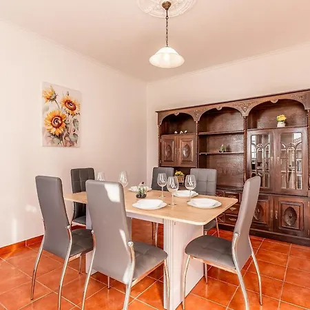 Serenity Sao Roque 2 Bedroom House In With Parking Funchal