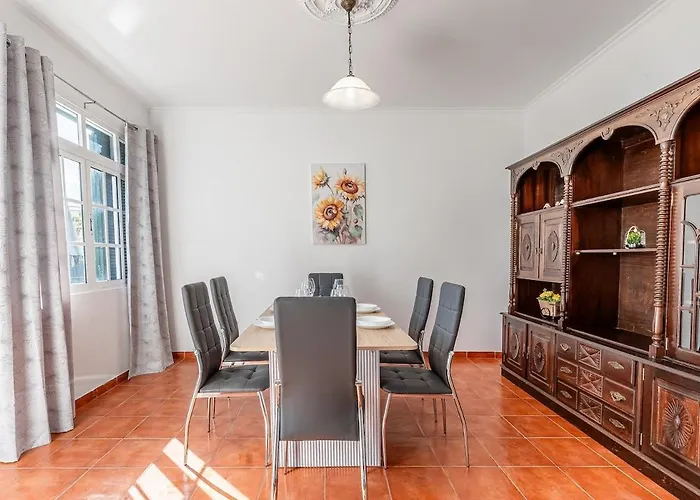 Semesterbostad Serenity Sao Roque 2 Bedroom House In With Parking